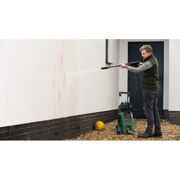 Hochdruckreiniger mit Quad Pump-Technologie-Beschreibung lesen
