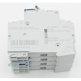 Interrupteur modulaire Hager SBN440 4 pôles 40A avec 4 contacts normalement fermés-Lire la description