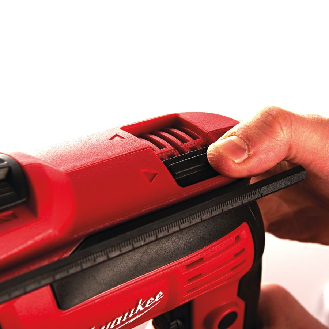 Taladro percutor de 705W de 1 velocidad - PD-705-Beschreibung lesen