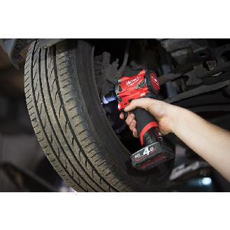 Llave de impacto subcompacta M12 FUEL de 3/8\\\ con anillo - M12 FIW38-0"-Leer más