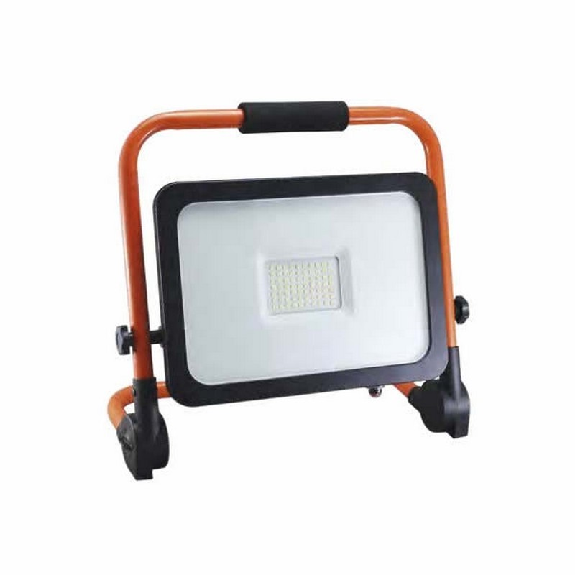Spot LED rechargeable SAROS avec batterie 30W 2 100 lumens, 6000k-6500k, IP65 - WESSER 1181030-Leggi tutto