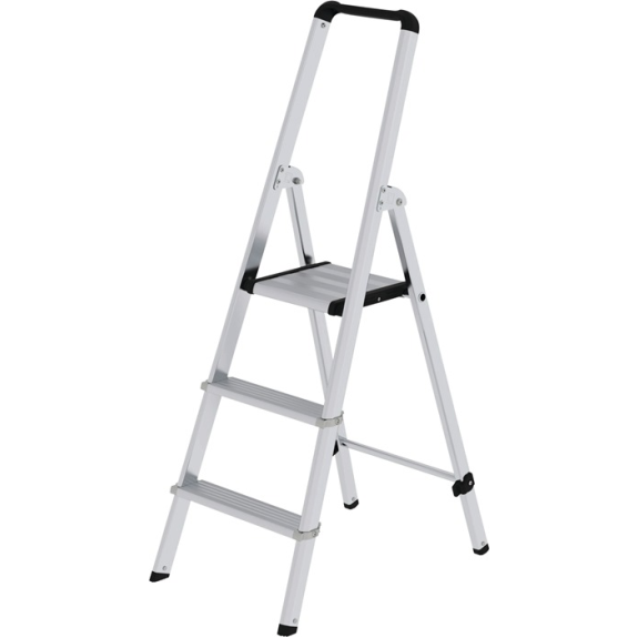 Stufenstehleiter 3 Stufen Alu.Gesamt-H.1310mm Stufen-Holmverbindung geschr. MUNK Stufenstehleiter 3 Stufen Alu.Gesamt-H.1310mm Stufen-Holmverbindung geschr. MUNK-Beschreibung lesen