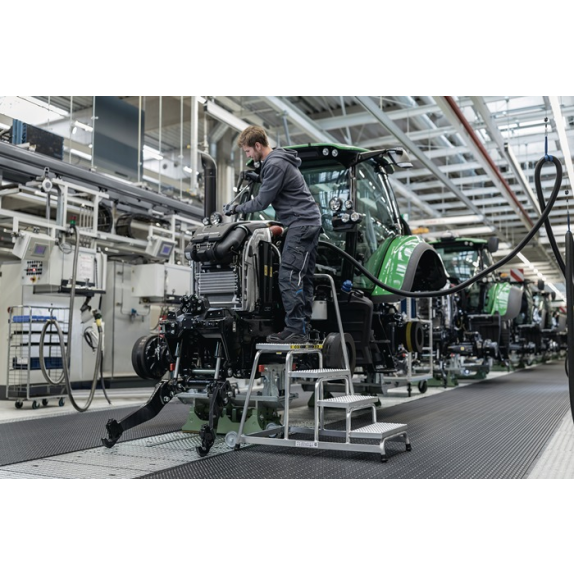 Plateforme de travail marches 2 1 marchepied H.400mm revêtement R13-Leer más