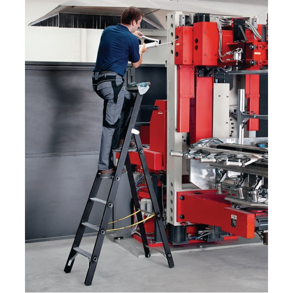Escabeau 6 échelons en aluminium anodisé noir Longueur de l'échelle 2430mm hauteur de travail env.-Leer más