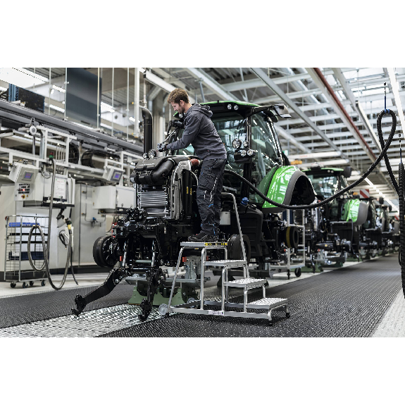 Arbeitspodest Stufen 4 eins.begehbar H.800mm R13-Belag-Beschreibung lesen