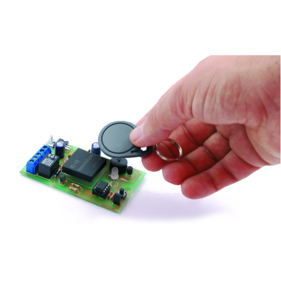 Lettore di Transponder RFid con Uscita a Relè-Leggi tutto