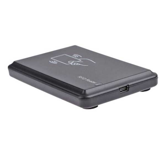 Lettore RFID NFC 13.56 MHz con interfaccia USB-Leggi tutto