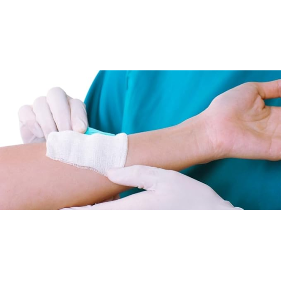 Compresses non tissées non stériles LCH PURE N30 5x5cm - 4plis (sachet de 100)-Lire la description