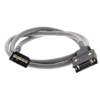 Câble 1m entre bornier XW2B-20G4/G5 ou XW2D-20G6 et servodrive G5 ML2 - XW2Z-100J-B34-Lire la description