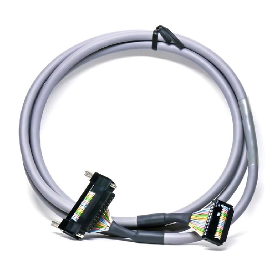 Câble IO Bornier FH-xxxx, 2m - XW2Z-200EE Câble IO Bornier FH-xxxx, 2m - XW2Z-200EE-Lire la description