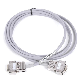Cable RS-232C, 2m, pour programmation PLC ou HMI 9-pin port - XW2Z-200S-CV-Lire la description