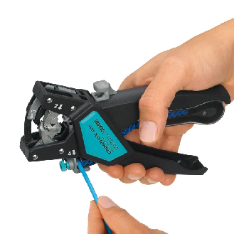 Outil pour le traitement des embouts de 0,5 mm² à 2,5 mm² - CRIMPFOX 4 IN 1 SET-Lire la description