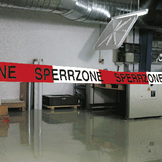 Absperrband Sperrzone, rot/weiß, 500m/Rolle-Beschreibung lesen