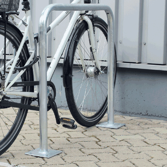 Fahrrad-Anlehnbügel Proof, zum Aufdübeln, feuerverzinkt, Stahl, 900x800mm Fahrrad-Anlehnbügel Proof, zum Aufdübeln, feuerverzinkt, Stahl, 900x800mm-Beschreibung lesen