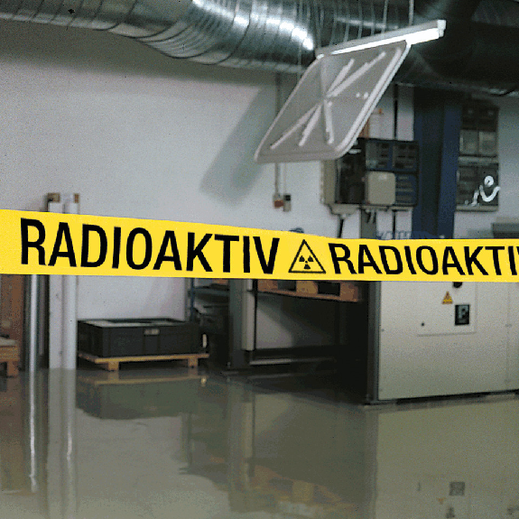 Absperrband Radioaktiv, mit Symbol, gelb, B 80mm, 500m/Rolle Absperrband Radioaktiv, mit Symbol, gelb, B 80mm, 500m/Rolle-Beschreibung lesen