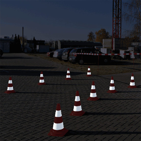 Leitkegel, für Tag- und Nachteinsatz, rot tagesleuchtend/silber, 750mm, 3,89kg Leitkegel, für Tag- und Nachteinsatz, rot tagesleuchtend/silber, 750mm, 3,89kg-Beschreibung lesen