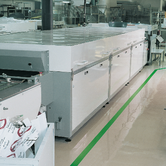 Antirutsch-Warnmarkierung, R13, schwarz/gelb, selbstklebend, 50mm, 18,3m/RO, ASR A1.5-Beschreibung lesen
