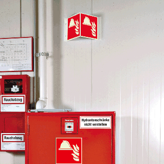 Brandschutz-Nasenschild Brandbekämpfung, Kunststoff, 200x200mm, ASR A1.3, DIN EN ISO 7010 F004-Beschreibung lesen