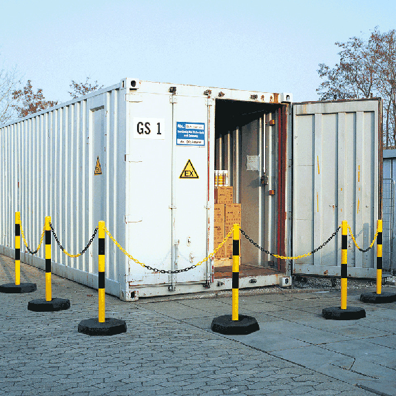 Set von Pfosten mit 10m Stahlkette Set von Pfosten mit 10m Stahlkette-Beschreibung lesen