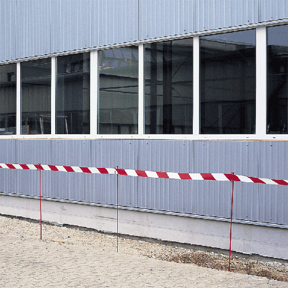 Absperrband Super, rot/weiß schraffiert, Polyethylen, 80mm, 500m/Rolle, ASR A1.3-Beschreibung lesen