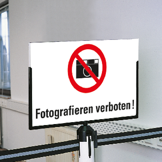 Schilderhalter Indoor, mit Schraub-Klemmverschluss, f.Pfosten mit Ø 65mm, DIN A4 quer-Beschreibung lesen