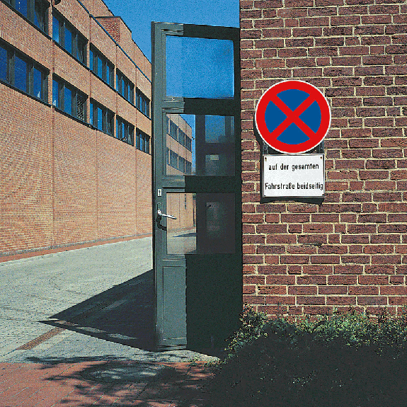 Verkehrszeichen Absolutes Haltverbot, Nr.283, Folie, selbstklebend, Ø 200mm Verkehrszeichen Absolutes Haltverbot, Nr.283, Folie, selbstklebend, Ø 200mm-Beschreibung lesen