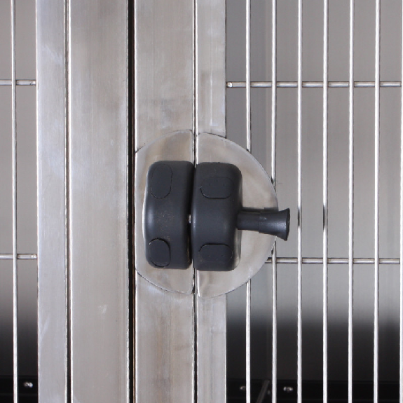 Chenil VET-505 / 3 Cages-Lire la description