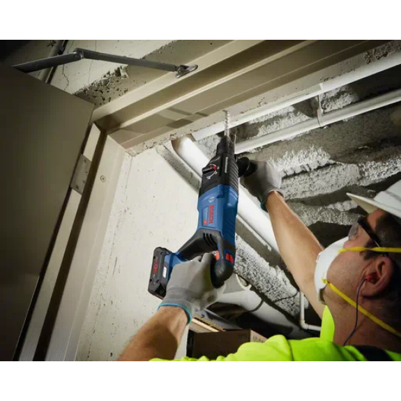 Bosch Akku-Bohrhammer mit SDS plus GBH 18V-26 D, Solo Version, Handwerkerkoffer-Beschreibung lesen