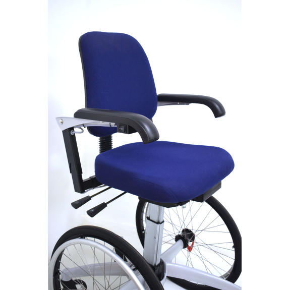 LeTriple Wheels: Sedia mobile con freno e saliscendi elettrico e ruote grandi-Leggi tutto