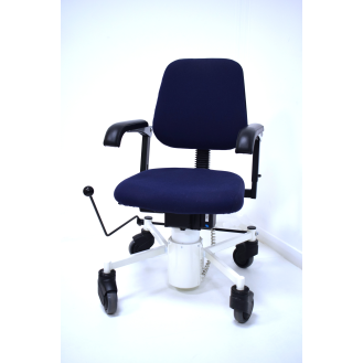 Silla móvil con ajuste electrónico de altura y frenos-Leer más