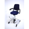 LeTriple: Silla móvil con freno y descenso eléctrico.