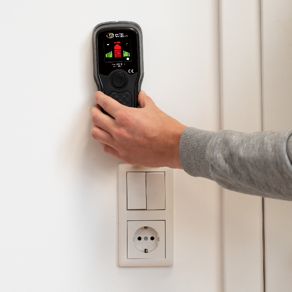 PCE Instruments Kabelsuchgerät PCE-STM 5 erkennt Metall|Holzbalken & Stromleitungen |Messtiefe 60mm|Mittelpunkt-Anzeige-Beschreibung lesen