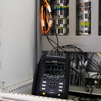 PCE Instruments Leistungsmesser PCE-PA 8500 HP inkl. Datenlogger |Spannung bis 1000V |Strom bis 1500 A AC |IEC61000-4-30-Beschreibung lesen