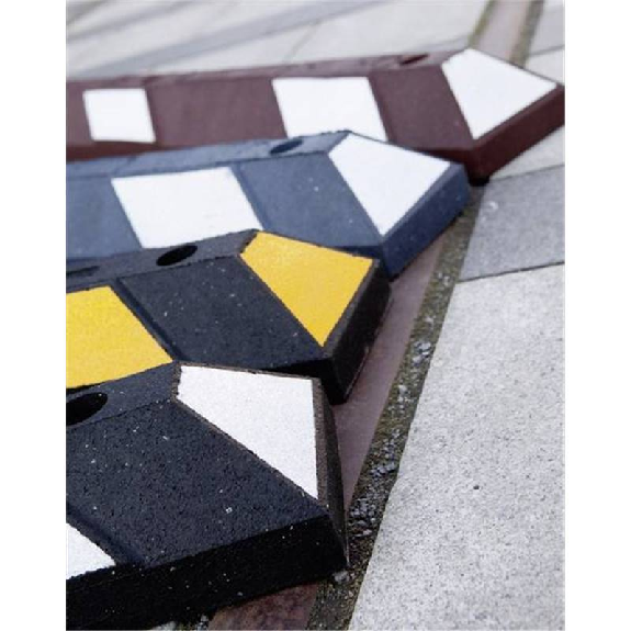 Bordure de séparation flexible noire/jaune 1800x150x100 - 284.26.285-Lire la description