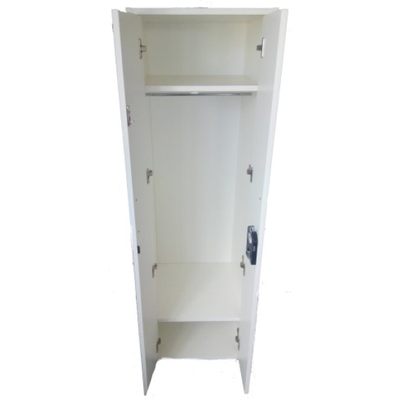 Armoire blanche avec fermeture à monnaie-Lire la description