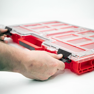 Qbrick System ONE Organizer L 2.0 ROT ULTRA HD stapelbar 531 x 379 x 77 mm 6 l IP66 mit 10 Einsätzen-Beschreibung lesen