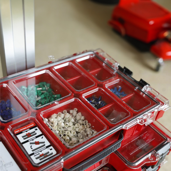Qbrick System PRO 100 RED ULTRA HD Organizer 452 x 296 x 79 mm 5 l stapelbar IP54-Beschreibung lesen
