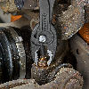 KNIPEX 82 01 200 SB TwinGrip Frontgreifzange mit rutschhemmendem Kunststoff überzogen schwarz atramentiert 200 mm