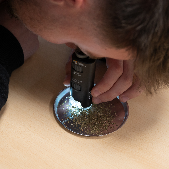 PCE Instruments Mikroskop PCE-DHM 2 Vergrößerung 30 ... 60-fache |Inspektion |LED-Beleuchtung |Fokuseinstellung Manuell-Beschreibung lesen