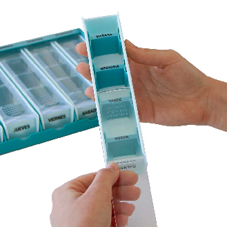 Bandeja de Medicación Semanal. Dimensión bandeja: 320 x 200 x 40 mm Dimensión de dispensador individual:
43 x 193 x 34 mm. Dimensión compartimento: 32 x 29 mm-Leer más