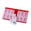 Pastillero semanal
2 tomas diarias en cada uno. 
Color: azul y rojo
Dimensión Pastillero:
174 x 93 x 20 mm
Dimensión pastillero extraíble:
24 x 77 x 17 mm
Dimensión compartimento:
20 x 36 x 16 mm