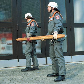 Klappleiter aus Holz für Rettungseinsätze-Beschreibung lesen