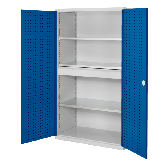 Großvolumenschrank mit Lochplattentüren-Beschreibung lesen