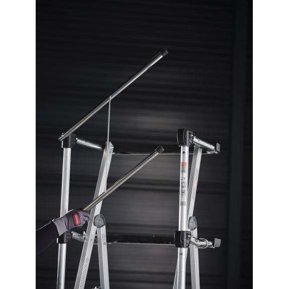 Altrex RolShield Plattformleiter 3 Stufen-Beschreibung lesen