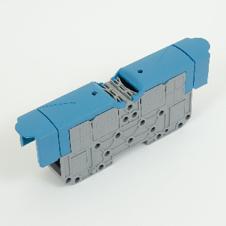 Morsetto di connessione a vite 70 mm² M8 per guida DIN con coperchio protettivo-Leggi tutto