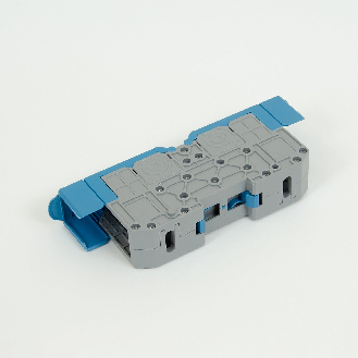 Morsetto di connessione a vite 70 mm² M8 per guida DIN con coperchio protettivo-Leggi tutto