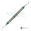 Plugger dentale con estremità scanalate