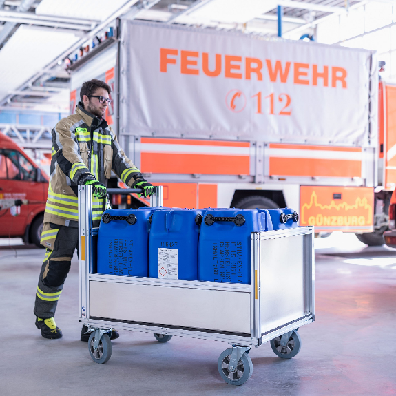 Transportwagen aus Aluminium für Rettungstechnik-Beschreibung lesen