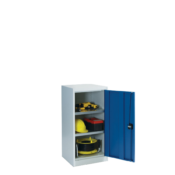 Armoire basse d'atelier-Lire la description