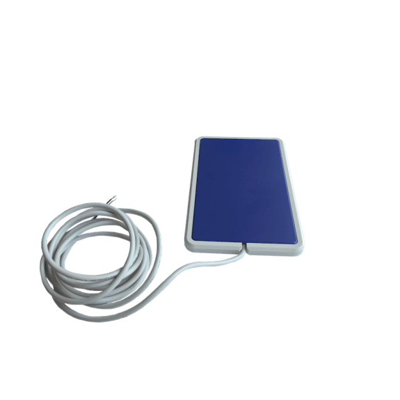 Pédale plate bleue IPX7 50mA 24V DC N/O Pédale plate bleue IPX7 50mA 24V DC N/O-Lire la description